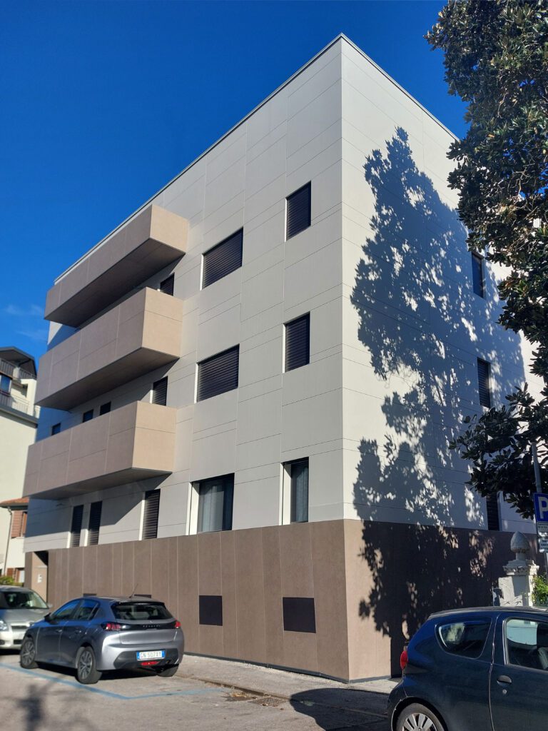 RIQUALIFICAZIONE estetica ed energetica, via Giardino MESTRE